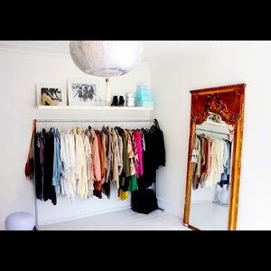 Meet your Posher, Cynthia